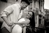 venice-engagement-couple-018