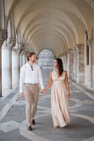 sunrise-engagement-venice-couple-001