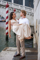 sunrise-engagement-venice-couple-013