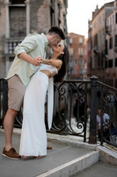 venice-engagement-couple-017