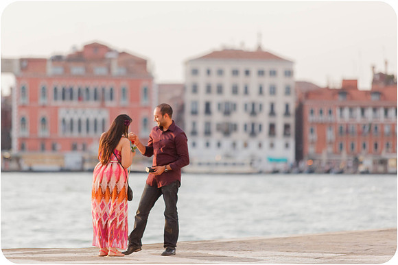 surpise-marriage-proposal-venice-002