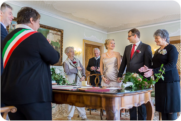 intimate-wedding-photography-013