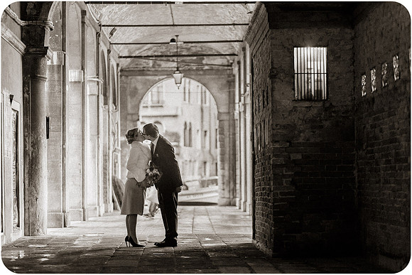 intimate-wedding-photography-025