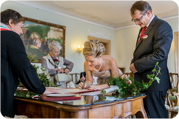 intimate-wedding-photography-019