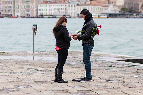 surpise-proposal-venice-007