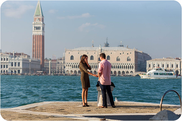 A stunning engagement captured in the romantic setting of Venice.