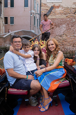Couple by the Grand Canal in Venice.