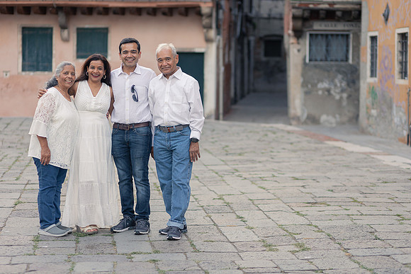 Family walking in Cannaregio district Venice, image 24.