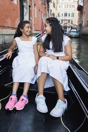 Family walking in Cannaregio district Venice, image 21.