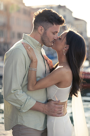 venice-engagement-couple-007