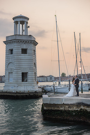 Reflections of love at Punta della Dogana at sunrise - Anniversary sunrise photoshoot in Venice.