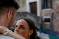 venice-engagement-couple-015