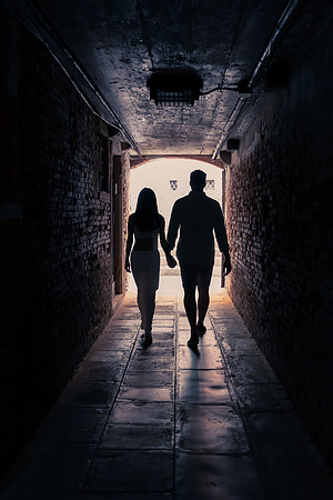 venice-engagement-couple-019